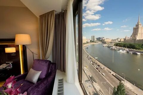 Квартира с видом на москву реку