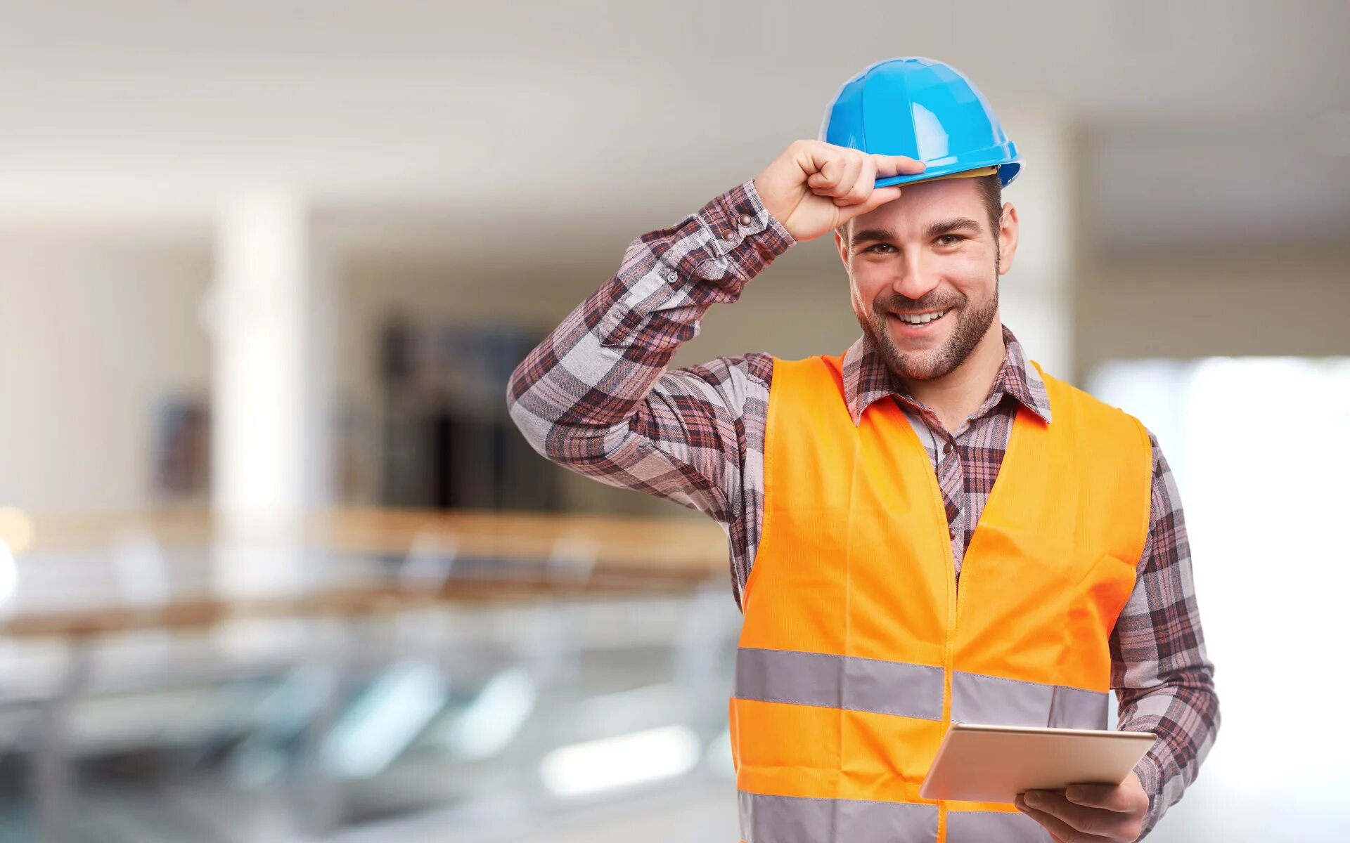 работа прорабом в нижнем новгороде. прораб вакансии. работа прорабом в нижнем новгороде. матчин владимир петрович. архитектор на стройке.