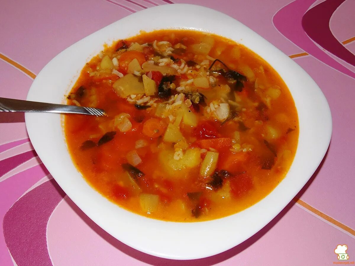 Зуппа ди полло. Чорба турецкая. Рыбная чорба черногория. Чорба фрик. Тавук чорба.
