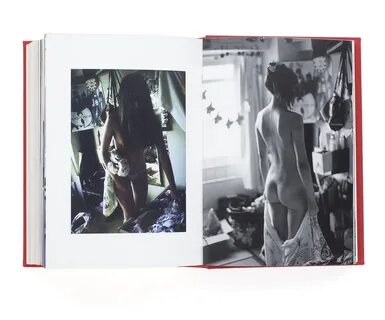 Slideshow alice by japanese photograph hajime sawatari. tokyo, 1973.