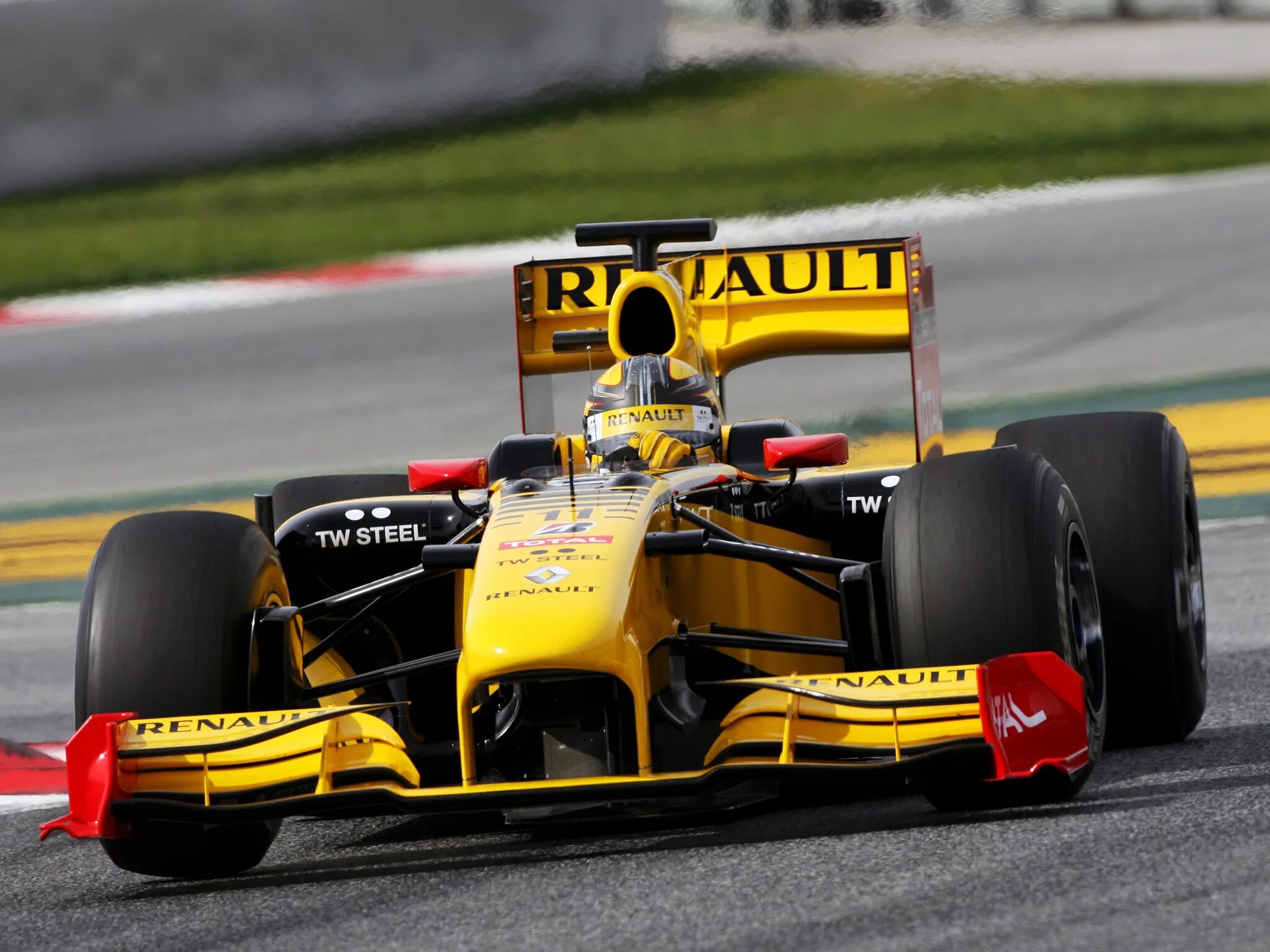 Renault f. Renault f1 2010. Renault f1 r 30. Renault f1 2012. Renault f1 Team 2010.