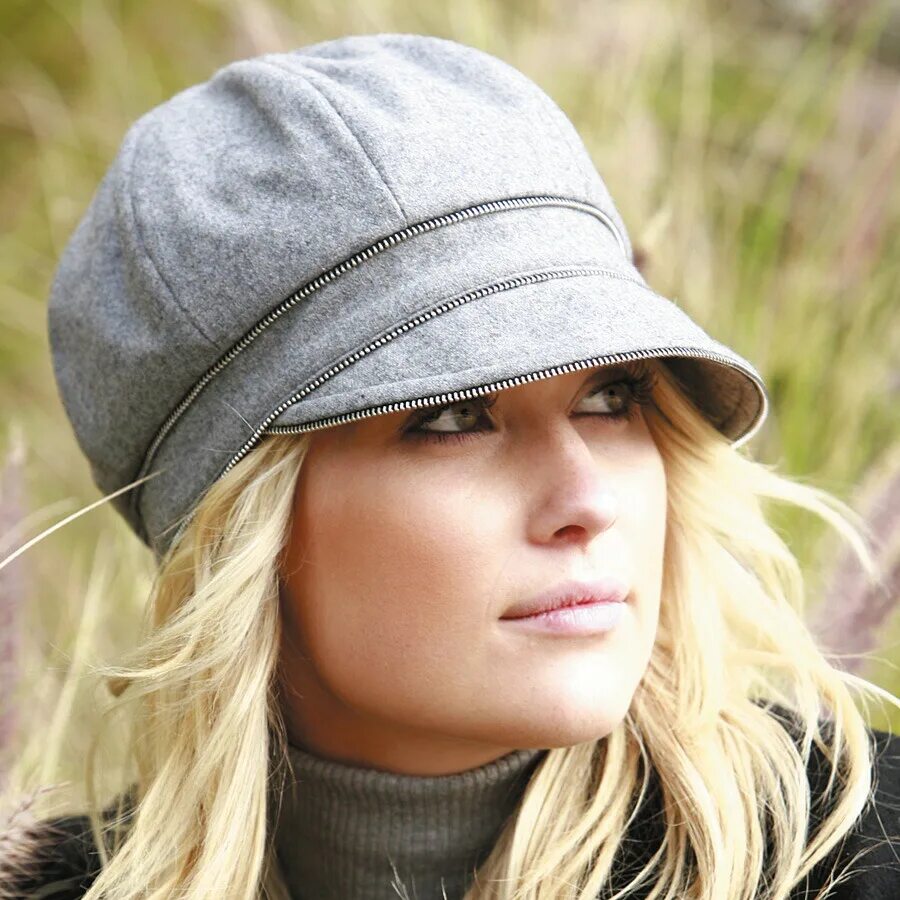 кеппи 2022. кепка восьмиклинка barbour. модные кепки. кепи носят. картуз hm женский черный.