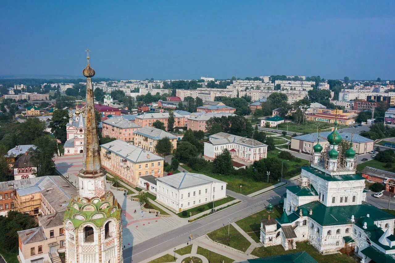 Соликамск большой город. Соликамск Пермский край. Соборная площадь в Соликамске. Соборная площадь в Соликамске Пермский край. Центральный архитектурный ансамбль Соликамска.