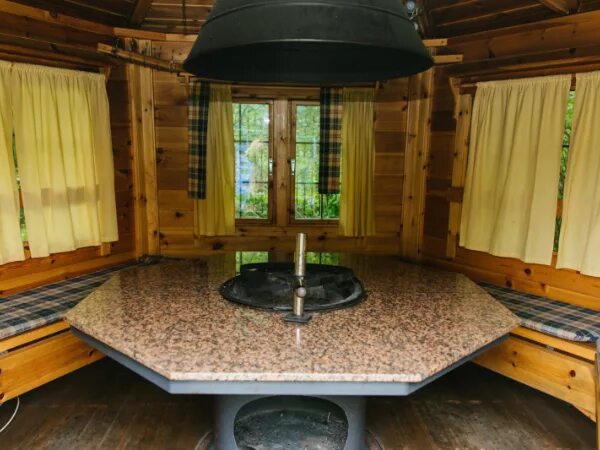 Финский гриль барбекю (grill-120). Гриль-беседка «vuokatti 9,2». Финские беседки гриль jalotakka. Финский гриль домик лапландия. Снять мангальный домик.