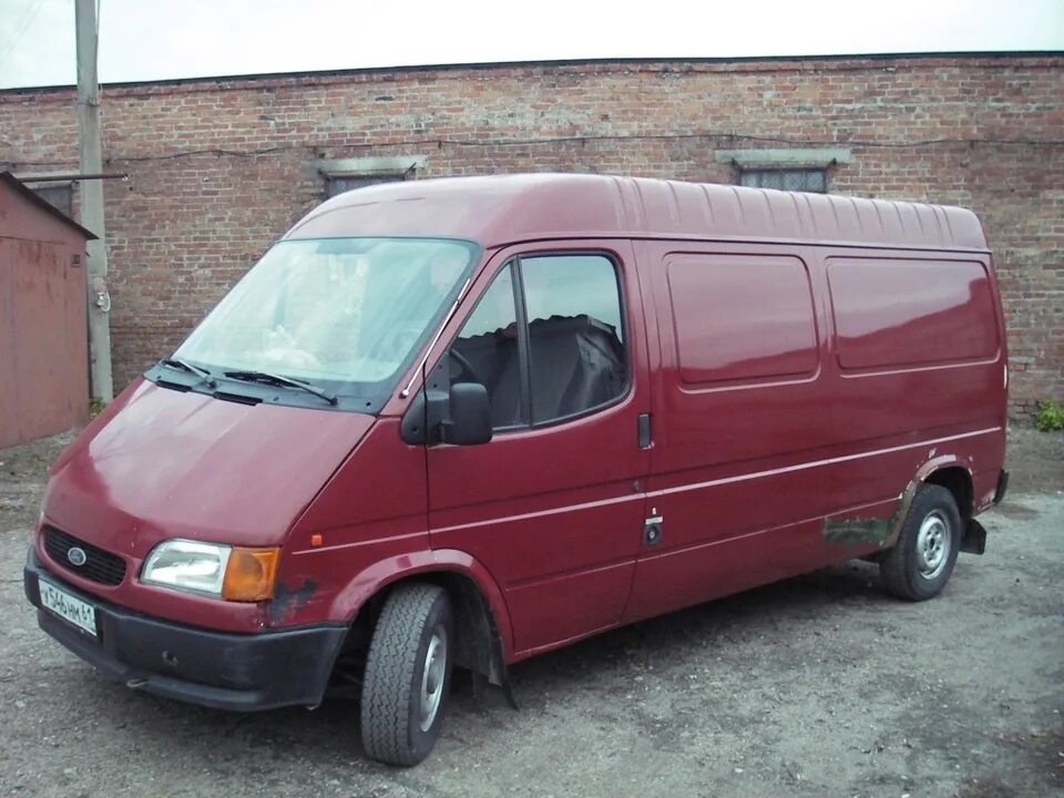 Ford Transit 1991. Форд Транзит 1991 года. Форд Транзит 1991 грузовой фургон. Форд Транзит грузовой 1995.