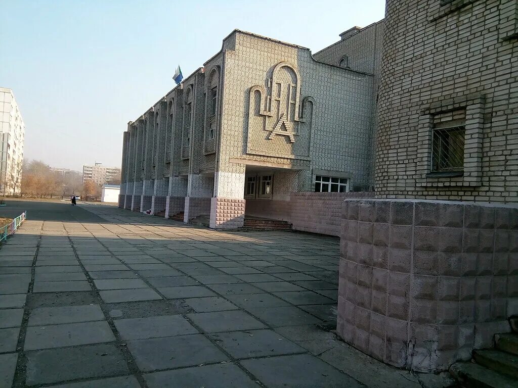 Комсомольск на амуре сталинки. Здания комсомольск на амуре. Улица ленина комсомольск на амуре. Комсомольск на амуре 36. Молодогвардейская 24 комсомольск-на-амуре.
