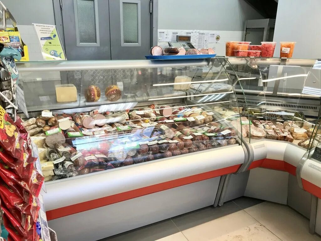 Магазин у моря. Сеть магазинов море. Сеть магазинов море. Сеть магазинов море. Рыба в магазине.