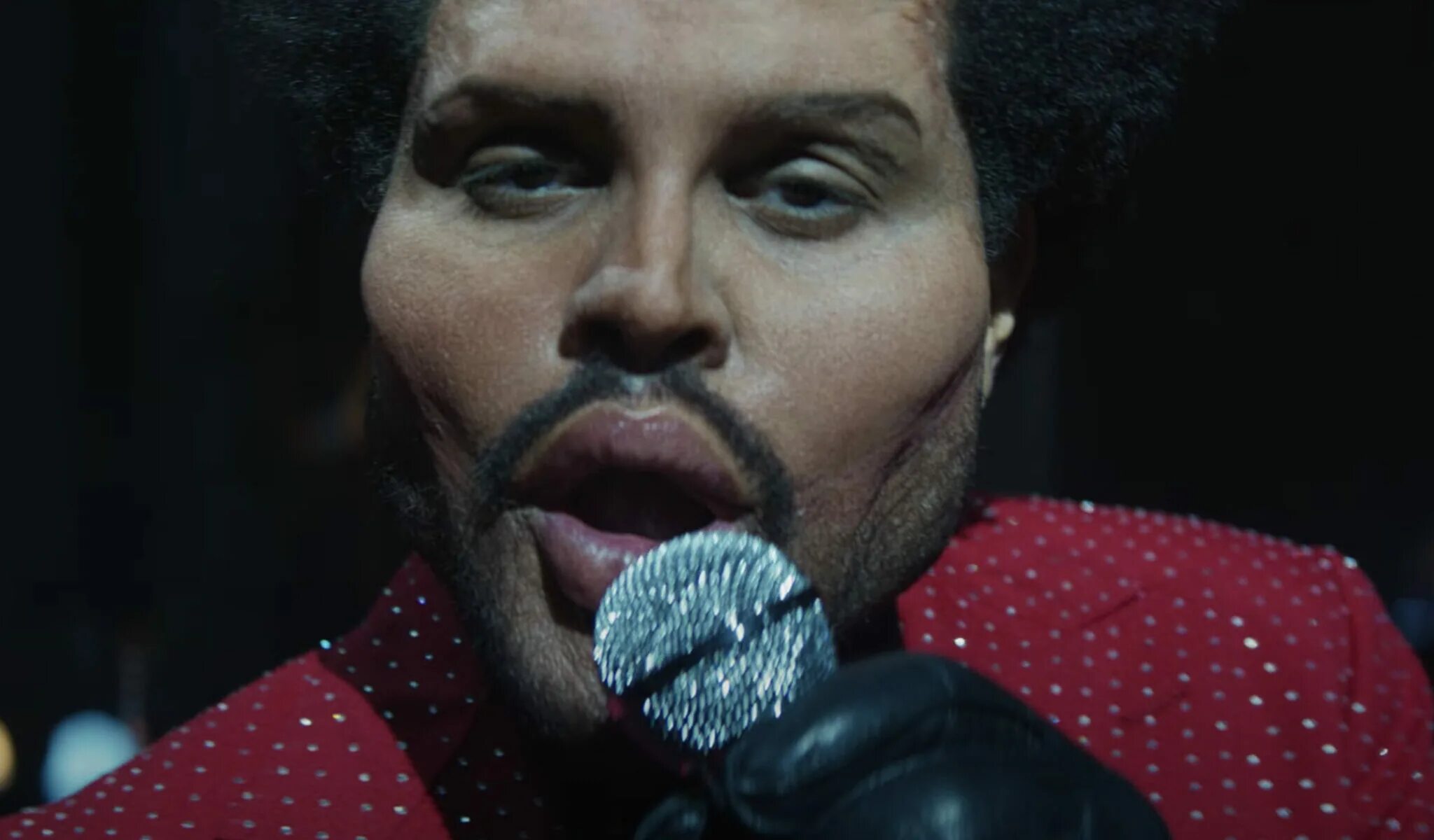 Your tears the weeknd. The Weeknd 2021. The Weeknd певец 2021. Уикенд певец 2023. The Weeknd певец 2020.