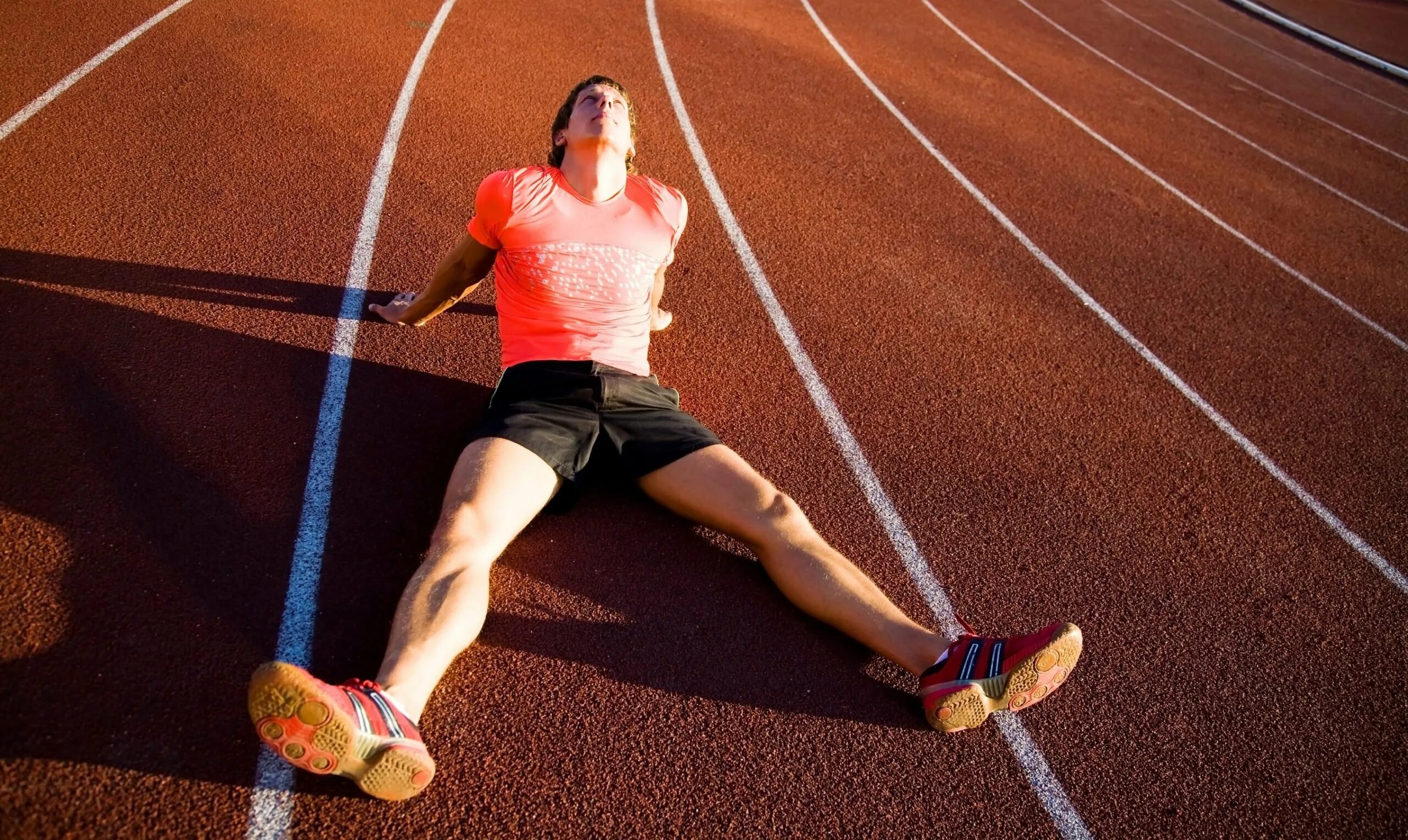 Physical time. Утомление в спорте. Бег усталость. Физическое утомление. Заниматься спортом.