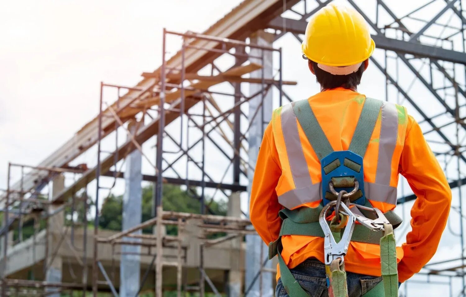 Occupational safety and health. Промышленная безопасность. Безопасность на стройке. Охрана труда на стройке. Охрана труда в строительной отрасли.