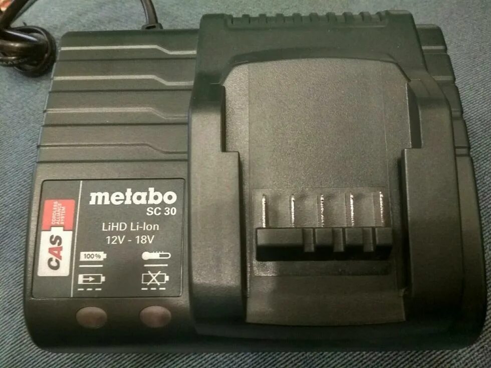 Аккумулятор для шуруповерта метабо 18. Зарядка metabo 12v. зарядное устройство metabo sc 30. metabo sc 18v. зарядка для шуруповерта метабо 12 вольт.