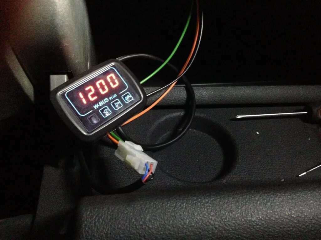 Шина w-bus webasto. Вебасто thermo top c w bus. Webasto bus. Gsm-модуль билинк мини w-bus. Пульт вебасто w bus.