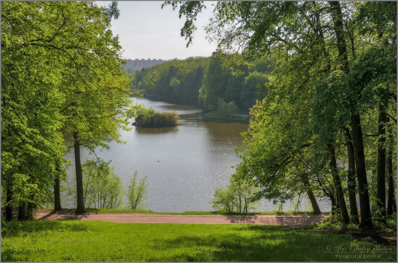царицыно комплекс липецкая. усадьба царицыно пруды. природа города тихвин. озеро царицыно санкт петербург. озеро в царицыно осень.