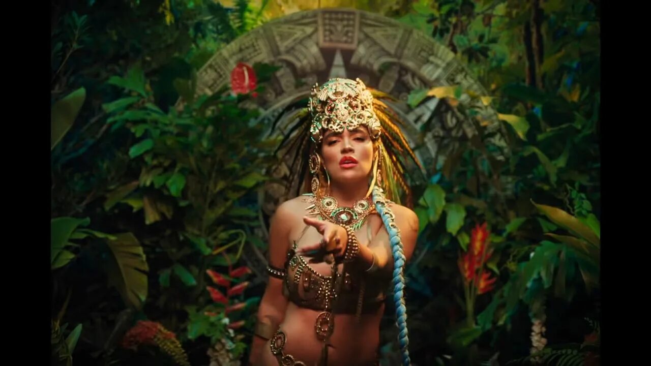 Karol g shy. Tiësto &amp; karol g - don&#039;t be shy. tiesto karol. тиесто и кароль джи. karol g 2025.
