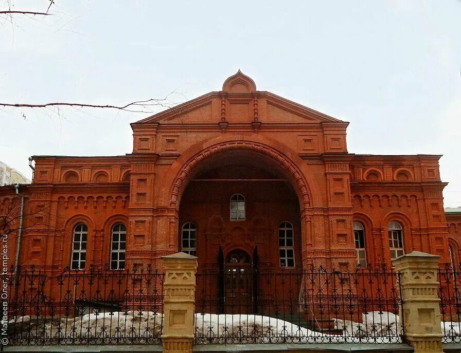 храм улица международная. москва, международная улица церковь василия исповедника. церковь троицы живоначальной ст. храм преподобного василия исповедника. кафедральный собор богоявления господня.