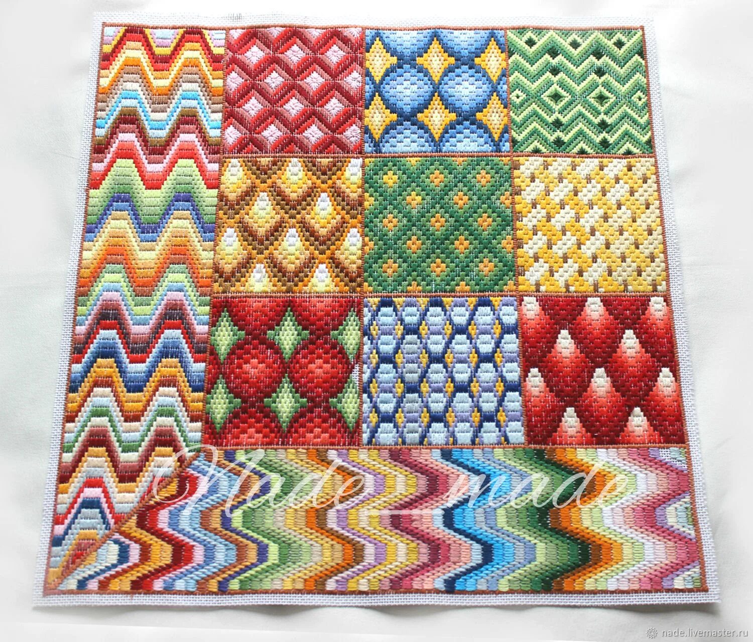 флорентийская вышивка барджелло. что можно сделать из остатков мулине. бискорню из остатков ниток. вышивка квадрат. остатки мулине.