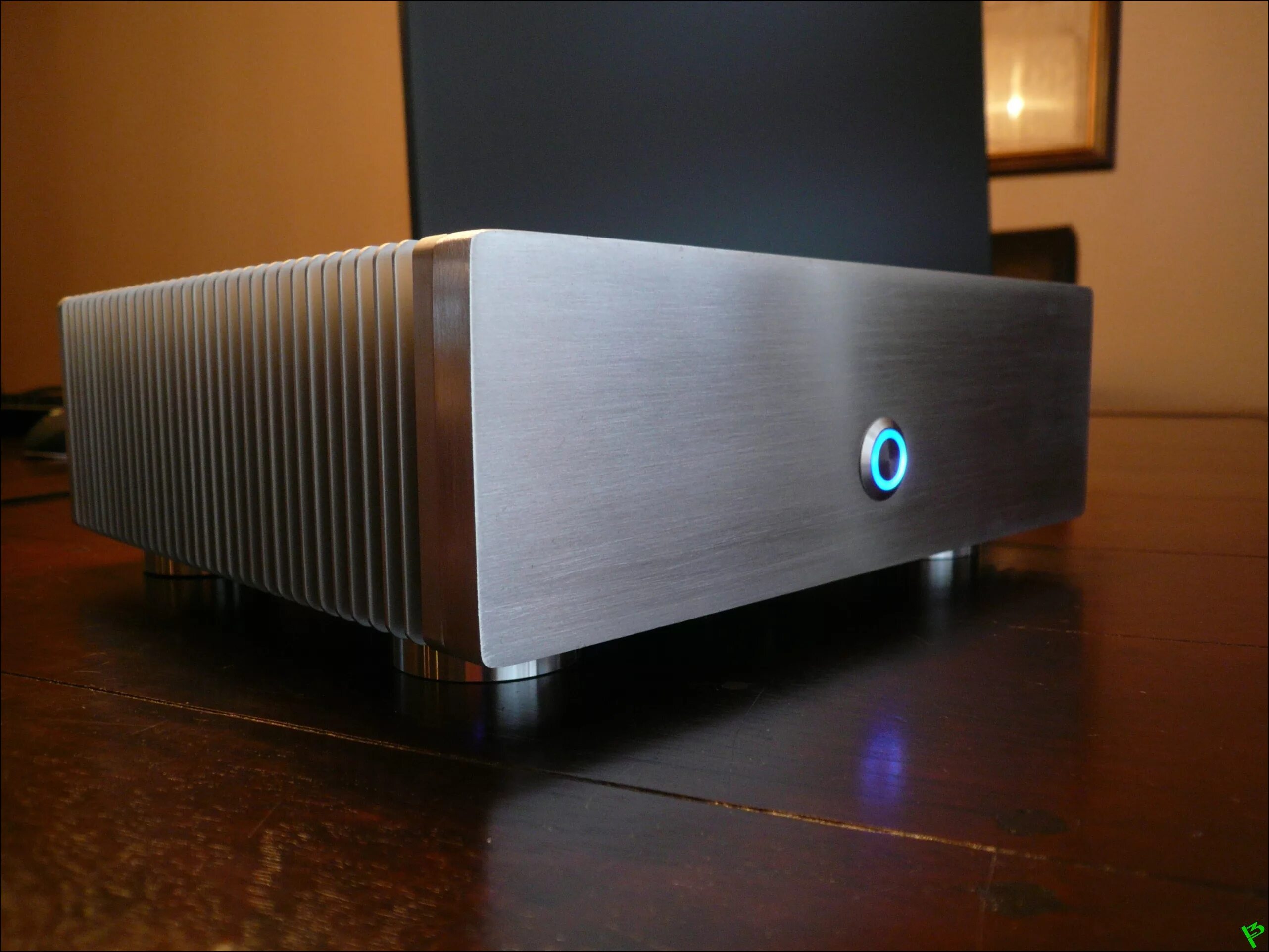 ресивер трапеция clubturbo 16v. Htpc моноблок. 6 ти полосная магнитола. ресивер триколор dts 53. ресивер dts 53l.