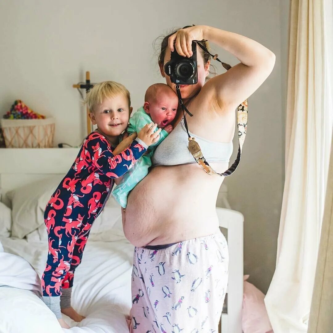 Женщины после рождения ребенка. Фотосессия после родов.