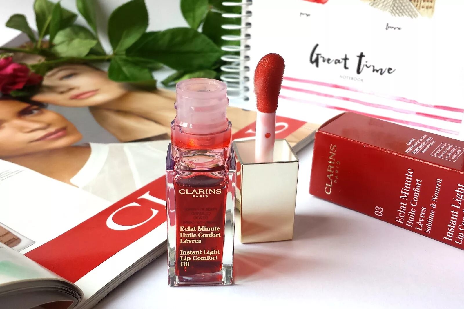 Clarins 03. Масло для губ кларанс 03. clarins eclat minute instant light lip comfort oil. clarins блеск red berry 03. clarins comfort oil.