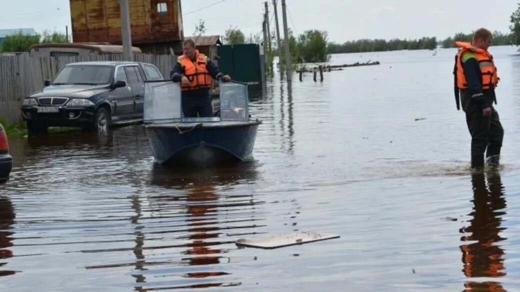 Уровень Оби в Нижневартовске. Обь наводнение. Наводнения в ХМАО. Обь половодье. Уровень оби в барнауле на сегодня