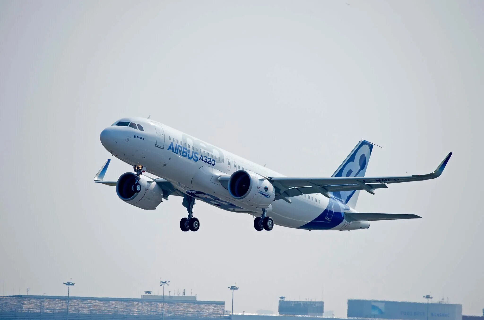 Эйрбас 320. Самолёт Airbus a320 Neo. Аэробус а320 Нео. Аэробус а 320 Нео с7.