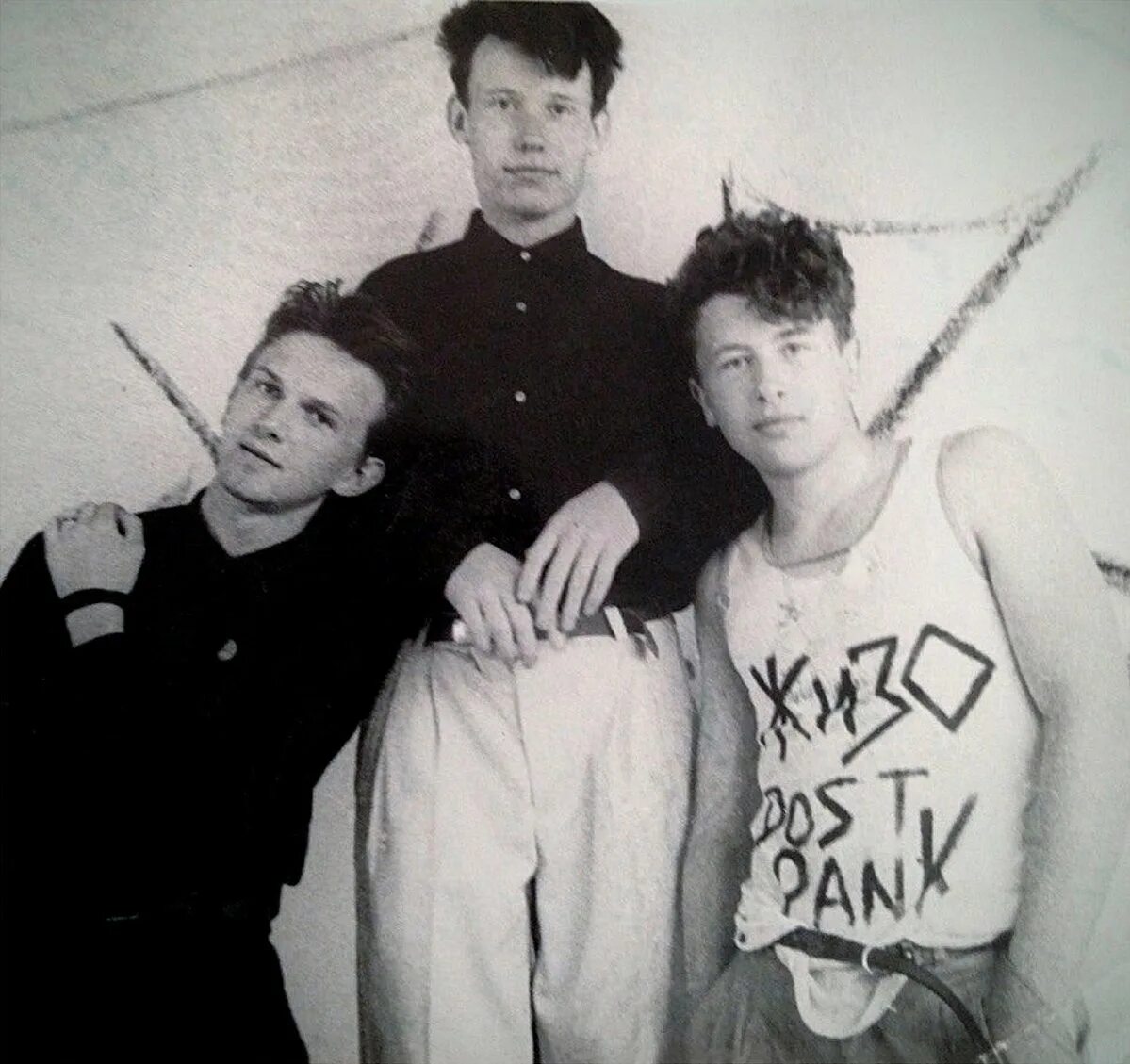 Фото 90х молодежи. Таганрогский филиал фбу ростовский цсм. Штурм изолятора в сухуми. Завод изолятор директор. Изолятор группа компаний.