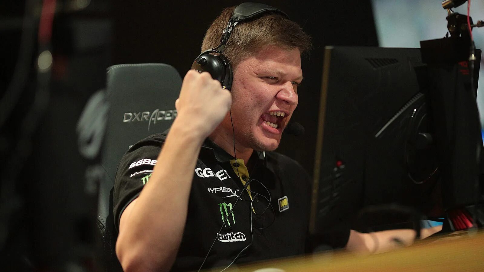 S1mple cs 2. Симпл саша костылев. нави александр костылев. александр s1mple костылев. александр костылев 2025.
