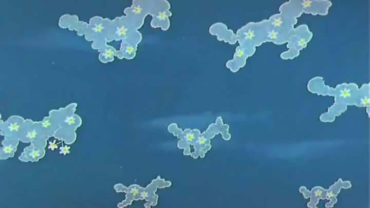 Облака белогршвые лещаокш. Туча видео песня. Futazi колонны в облаках видео. Тучка дождевая. Облака в ускоренной съемке.