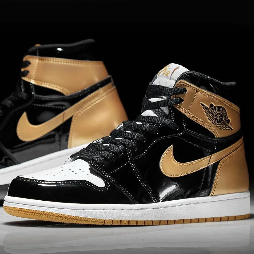 Jordan gold. Nike Air Jordan 1 High og. Nike Air Jordan 1 High Black. Nike Air Jordan 1 High. Nike Air Jordan 1 Retro High og.