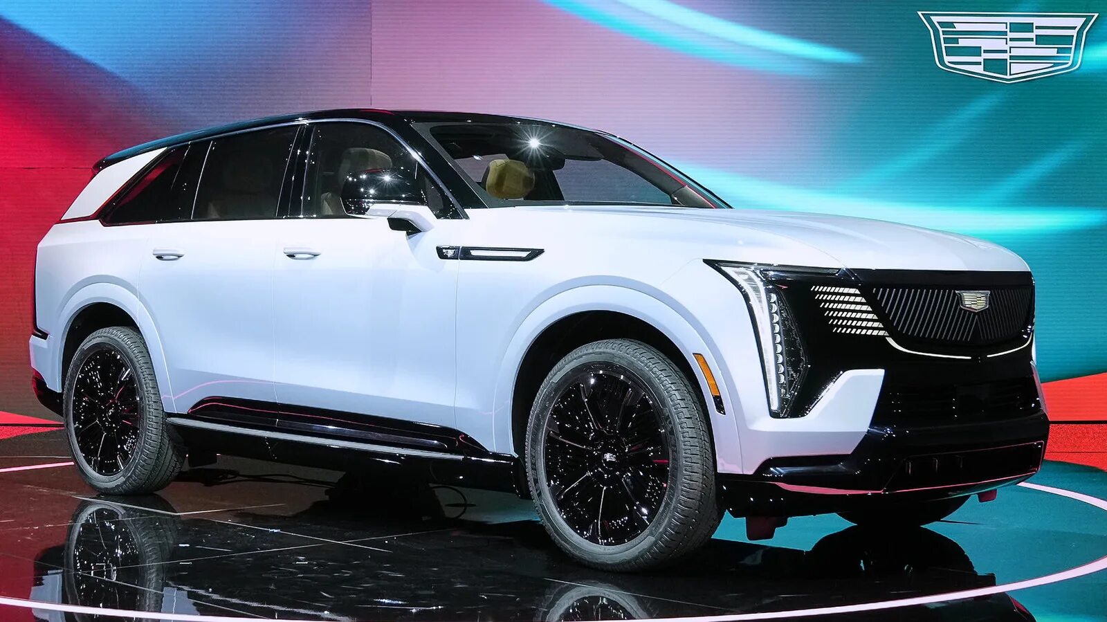Venucia t90. Новый зил 2022. Хёндай палисад 2022 новый. Cadillac escalade iq. Hyundai palisade 2022.