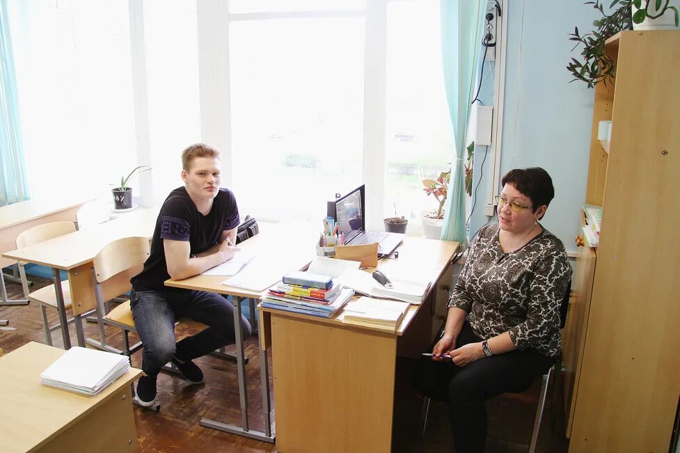 Средняя школа тау. Тольятти. Школа тау. Тао тольятти школа. Тольяттинская академия управления.