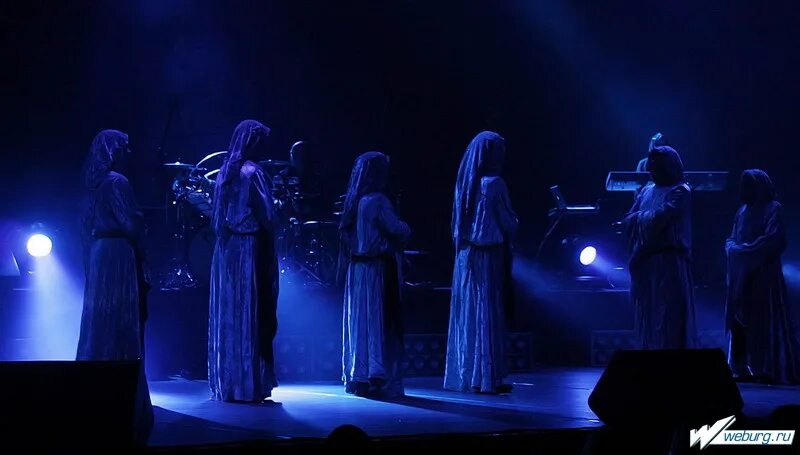 Шоу "mirror of enigma" gregorian opera. Gregorian masters of chant. Грегориан 2002 видео. Gregorian disco. Gregorian - pure chants.