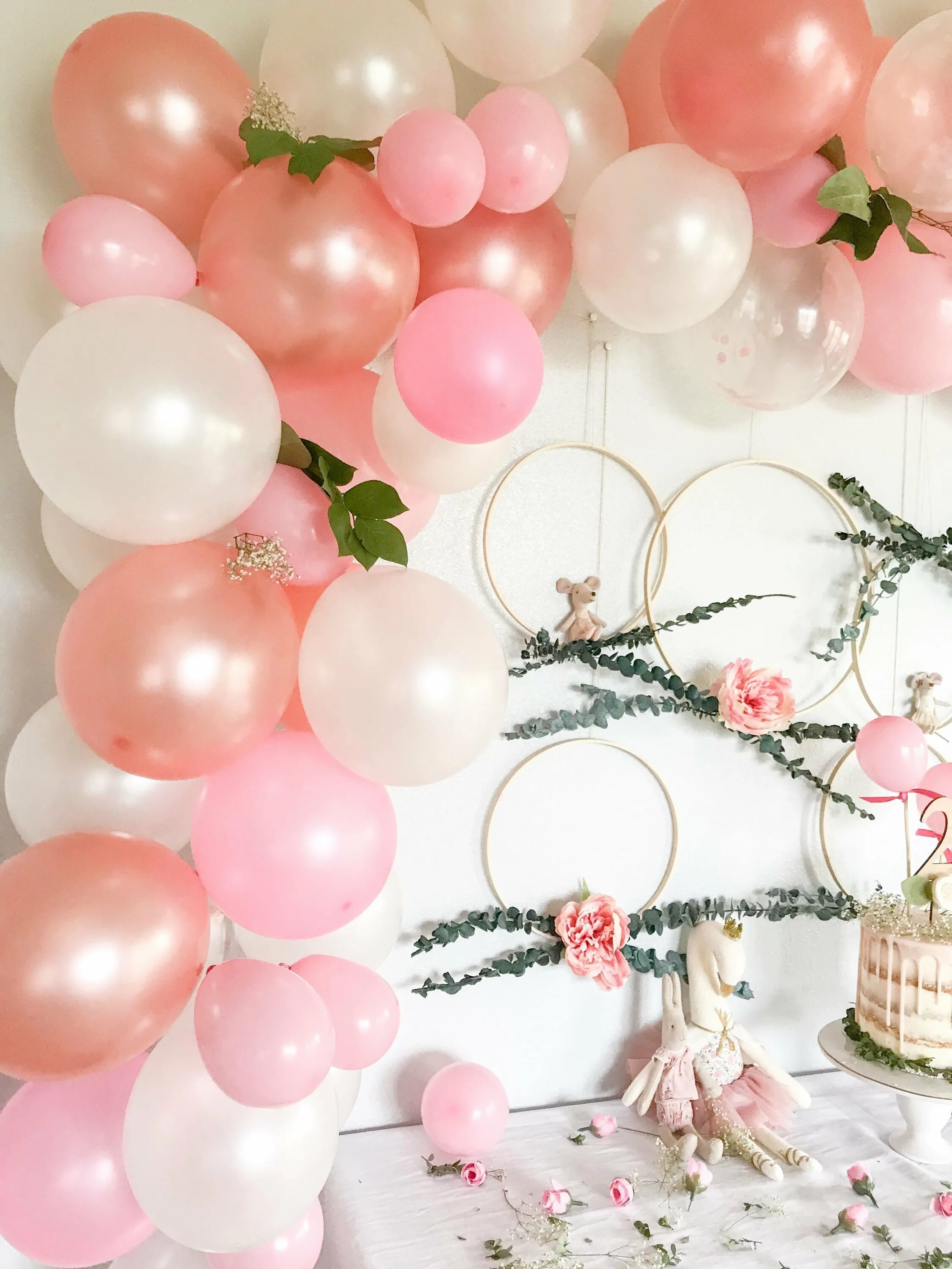 С днем рождения девушке с шарами. Красивые шары. Розовые шары. Фон с шарами. Шары с днем рождения.