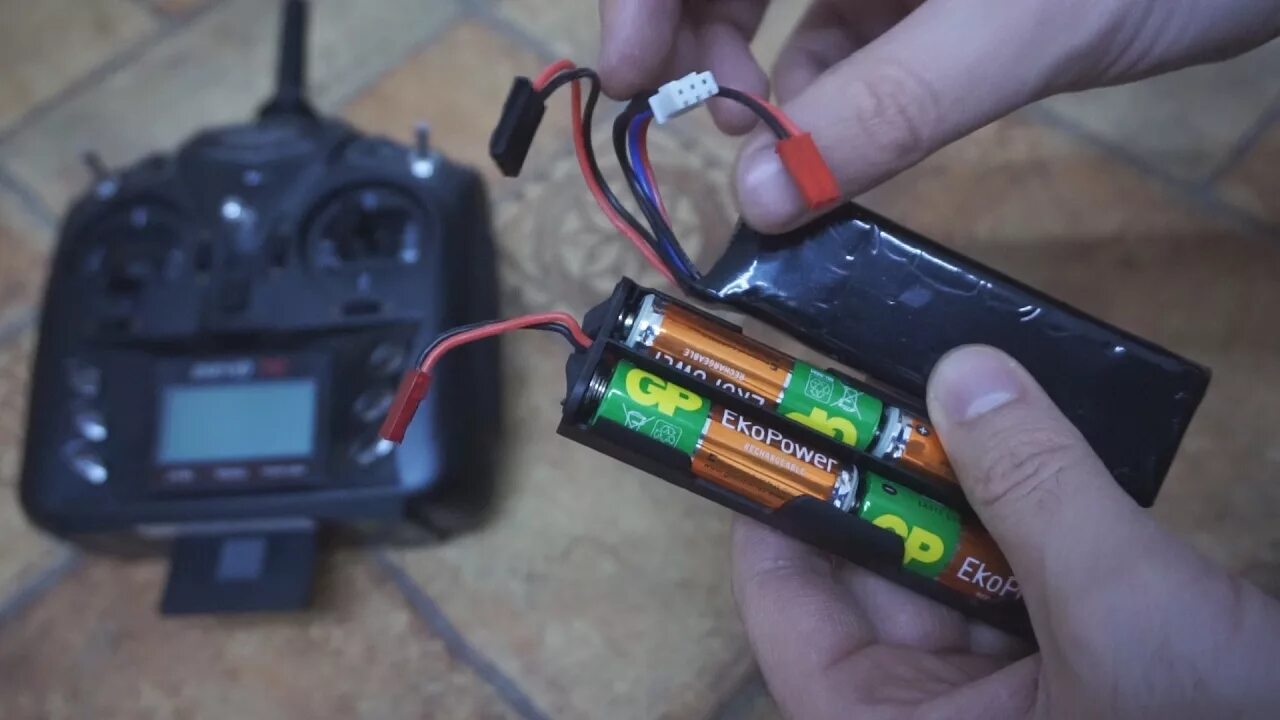 Battery update. Devo 7 аппаратура. Аккумулятор к пульту devo 7. Battery e7. Протокол приёмника devo 7.