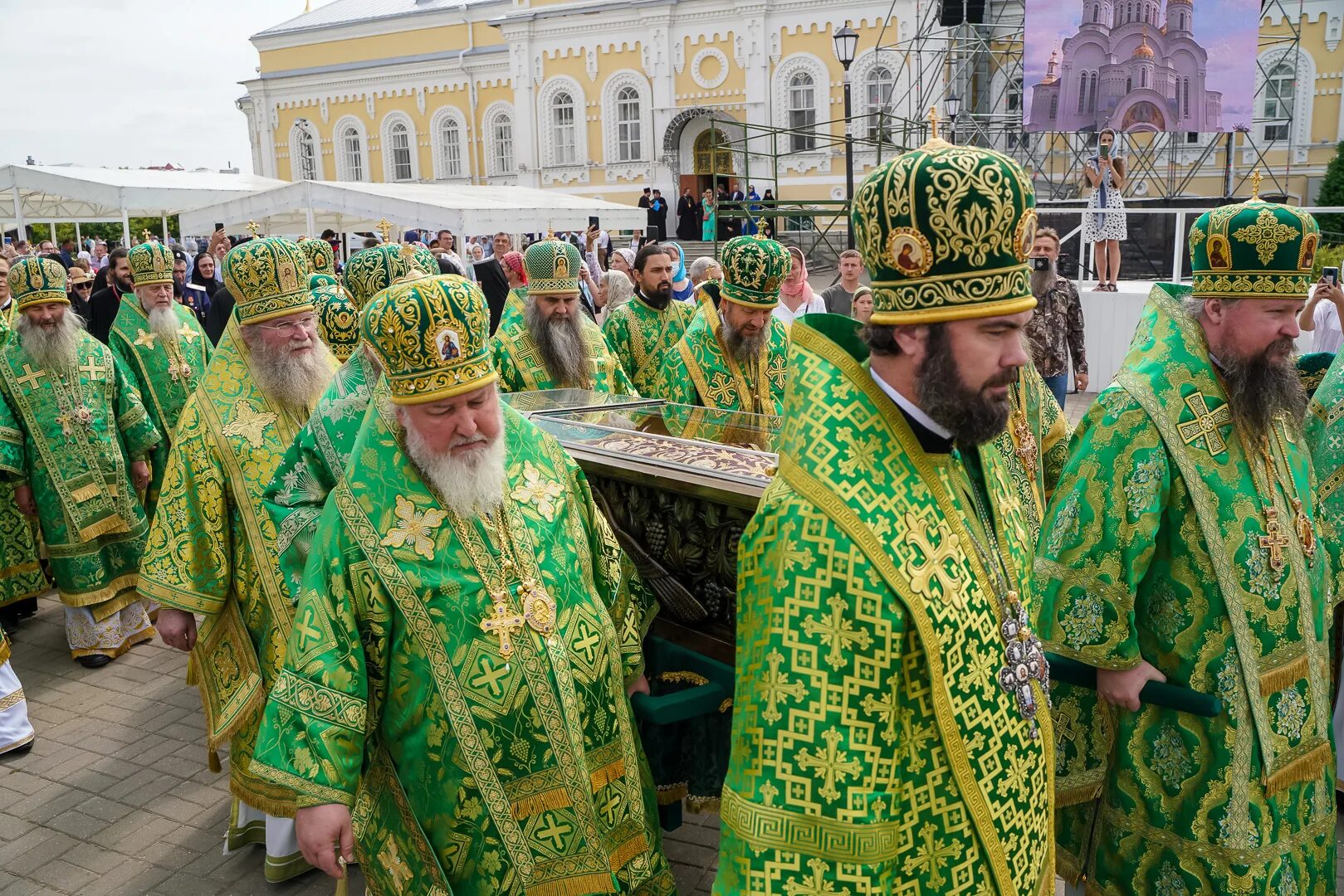 1 Августа в Дивеевском монастыре. Мощи Свято-Троицкий Серафимо-Дивеевский монастырь.