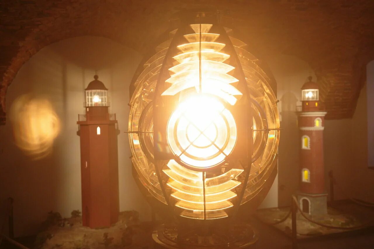 Форт константин музей маячной службы. Музей дом маяков в питере. Музей маяков в кронштадте. Форт константин музей маяков. Музей маяков в кронштадте.