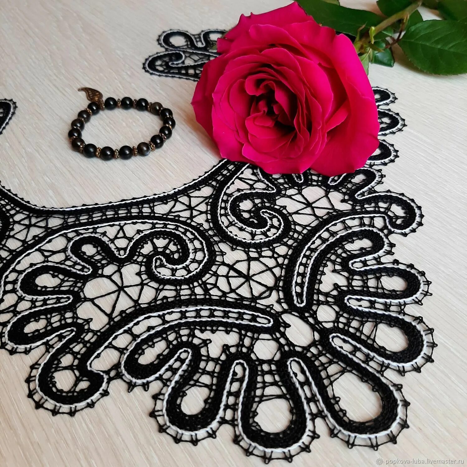 Кружево на сетке матовая нить. Heart cut. Свадебные украшения крючком. Кружево любви. Кружевной воротник фриволите.