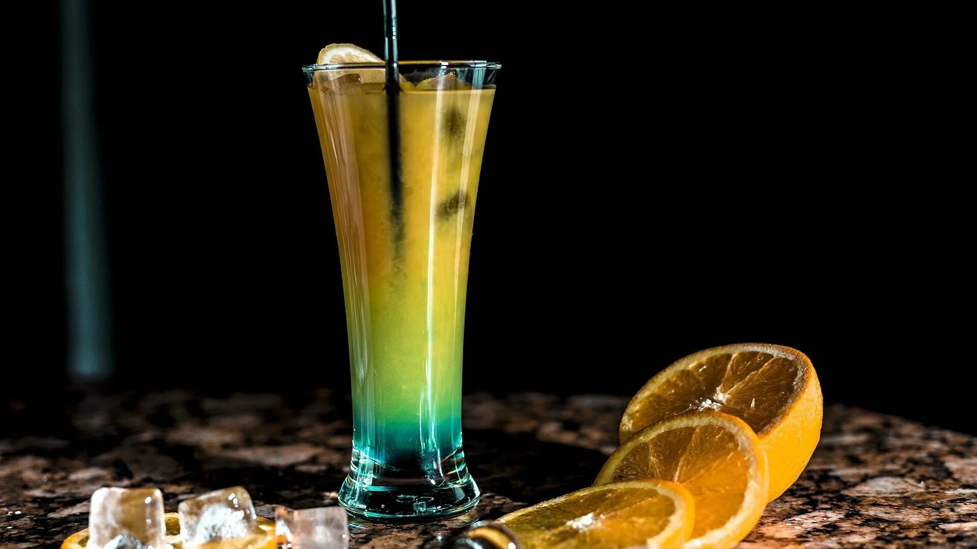 Блю кюрасао апельсин. Mai tai коктейль безалкогольный. Коктейль в токио сити полинезийский ныряльщик. Коктейль в токио сити полинезийский ныряльщик. Полинезийский ныряльщик коктейль.