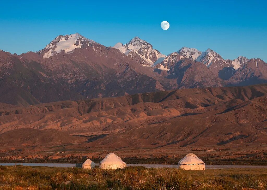 Средние горы казахстана