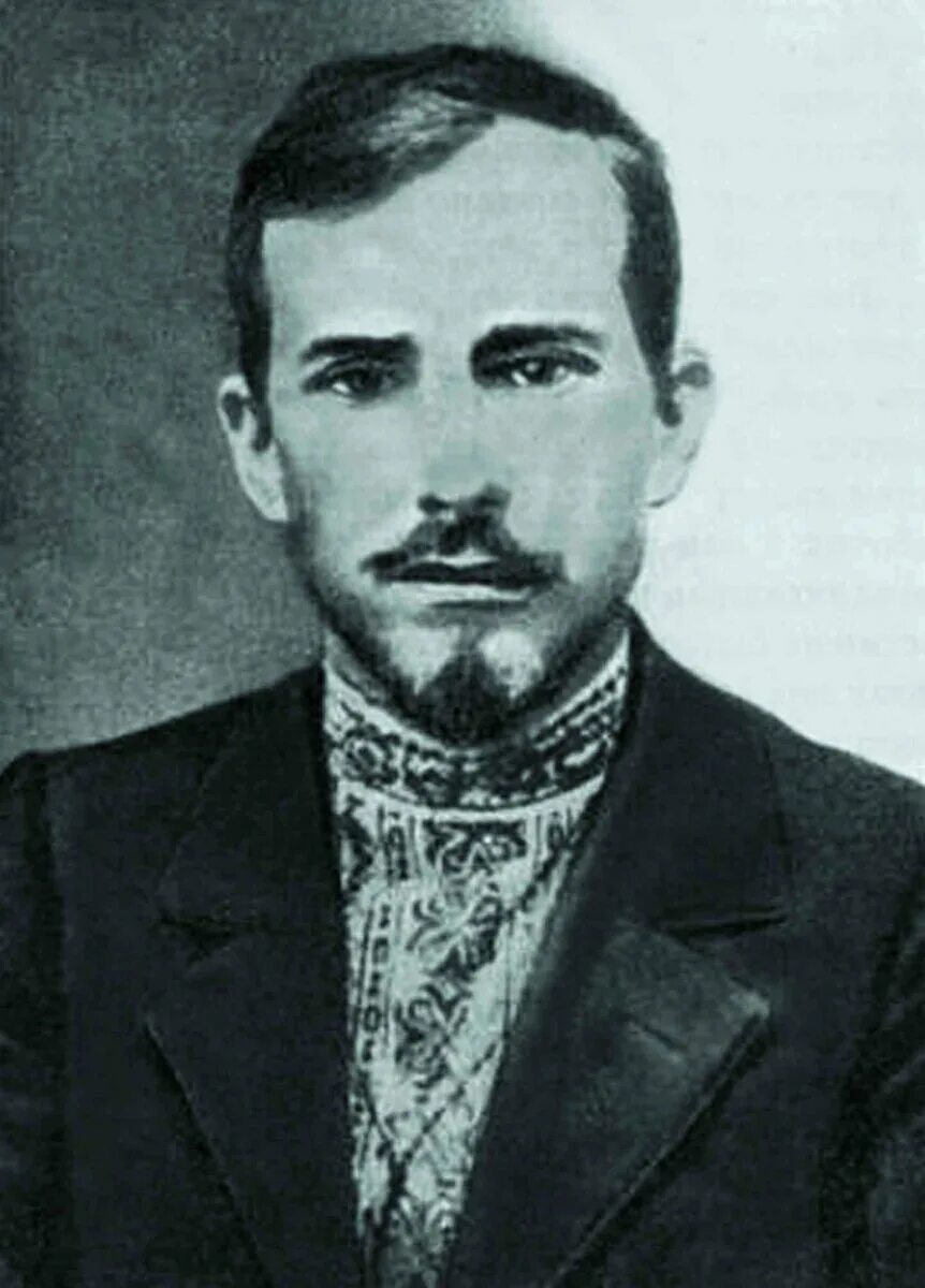 А.В.Луначарский (1875 - 1933).