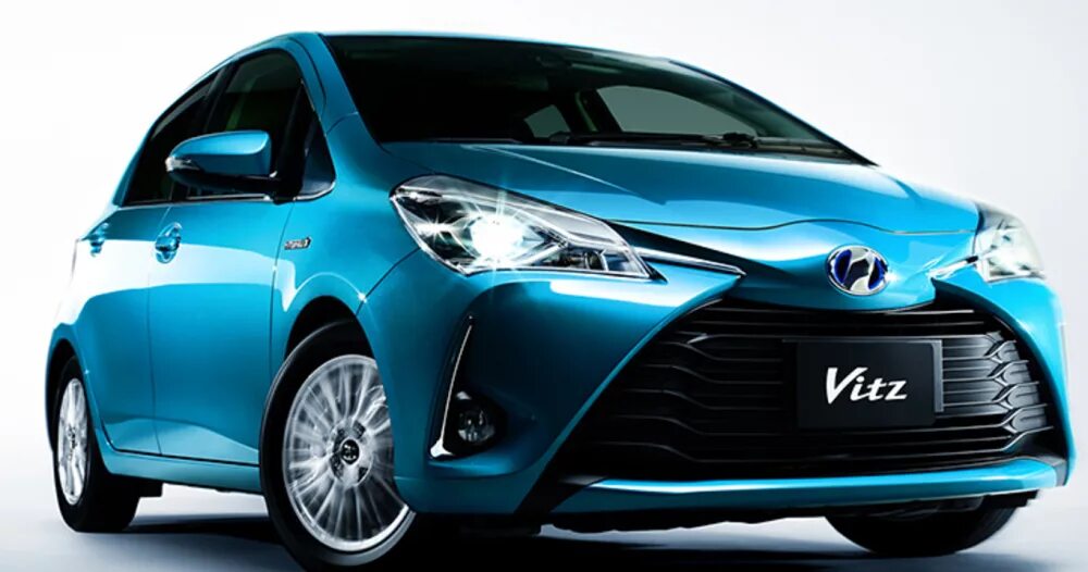 Toyota Vitz 2017. Toyota Vitz 2017 гибрид. Тойота Витц гибрид 2017. Тойота Витц 2020 гибрид.