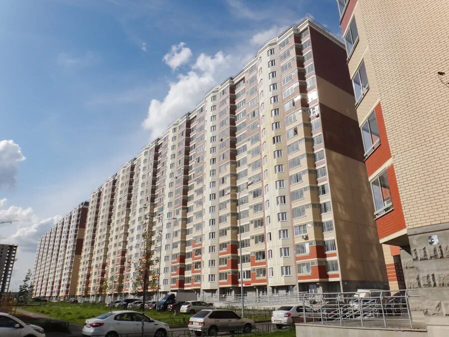 Строителей 5 3. Бульвар строителей жк домодедово парк. бульвар строителей 3 домодедово. домодедово парк строителей 3. домодедово парк бульвар строителей 2.