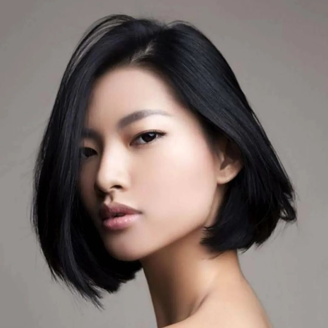 Селена гомес каре. Корейская стрижка haircut korean short. Японские короткие стрижки. Карее лицо. Японки с короткими волосами.