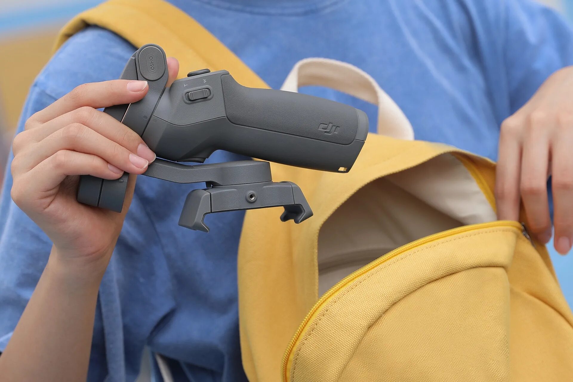 Стабилизатор dji osmo mobile 3 gimbal combo. Dji mimo стабилизатор. Dji osmo mobile 6. Dji osmo 3 приложение. Osmo mobile 3 батарейка.