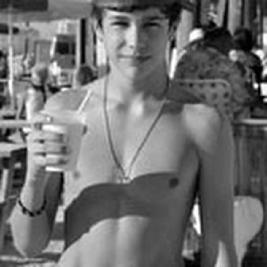 Бойс ундервеар стоячки. Hot full boys. Ренато феррейра модель. Мальчик milkboys. Спидо бойс 16 bulge.
