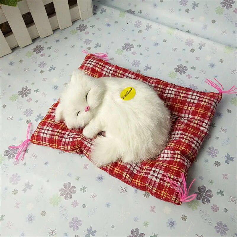 Спящий котенок игрушка. Игрушка подушка кошка. Котенок на подушке игрушка. Сон игрушка купить