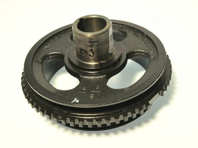 Шкив коленвала 21214-1005060-40 инж. Шкив коленвала ваз 21213. Шкифколенвала шеви нива. 21214-1005060-50 шкив коленвала. Шкив нива инжектор.