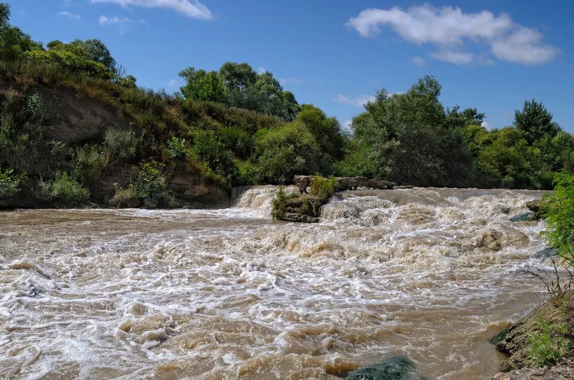 речка подкумок в пятигорске. река подкумок кисловодск. подкумок. река подкумок ессентуки. подкумок.