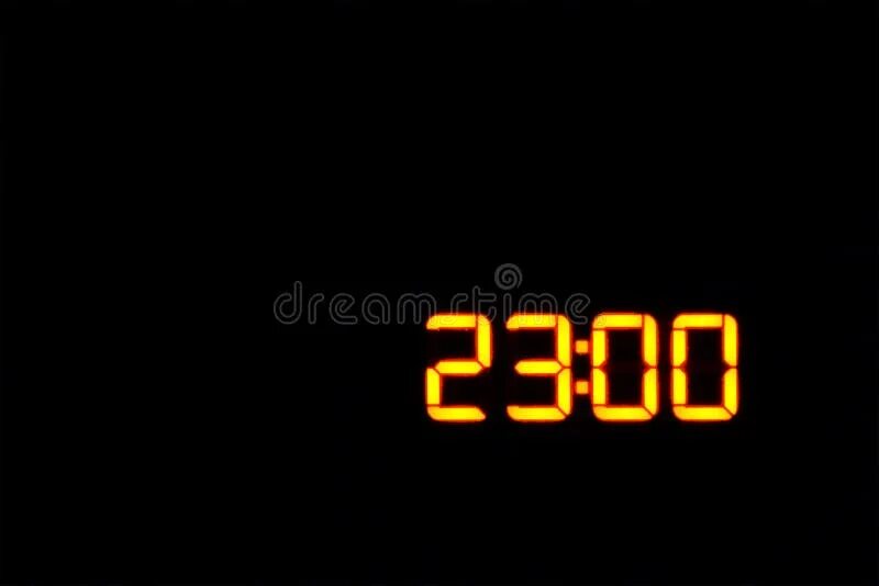 25 000 часов. Электронные часы 11:00. Электронные часы 23 00. Часы 11:00. Электронные часы 11 0 0.