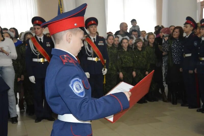 Белокалитвинский казачий кадетский корпус для девочек. Белокалитвинский матвея платова казачий кадетский корпус. Кадетское училище белая калитва. Белокалитвинский матвея платова казачий кадетский корпус. Казачий кадетский корпус белая калитва.